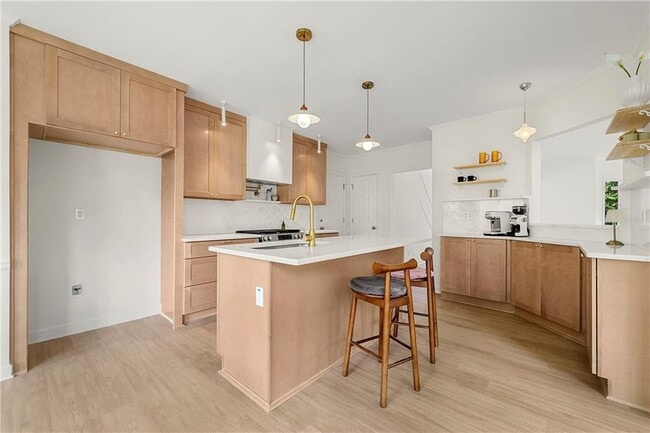 Photo - 1414 Justin Dr