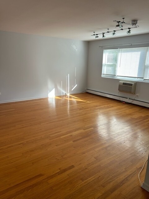Photo - 711 Austin St Unit 303