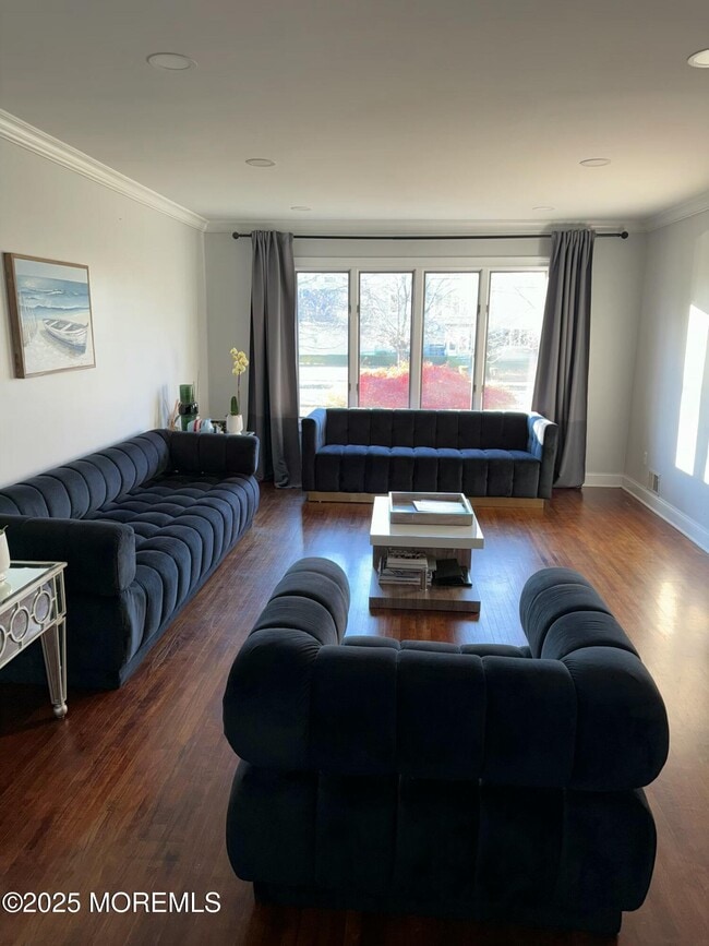 Photo - 28 Musket Ln