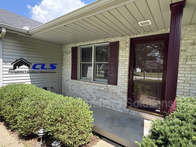 Photo - 2972 Kings Ct