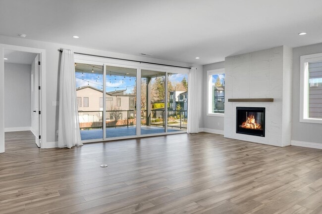 Photo - 1113 N 39th Ct