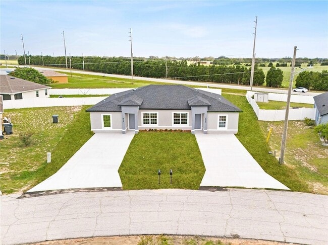 Building Photo - 835 Colville Dr