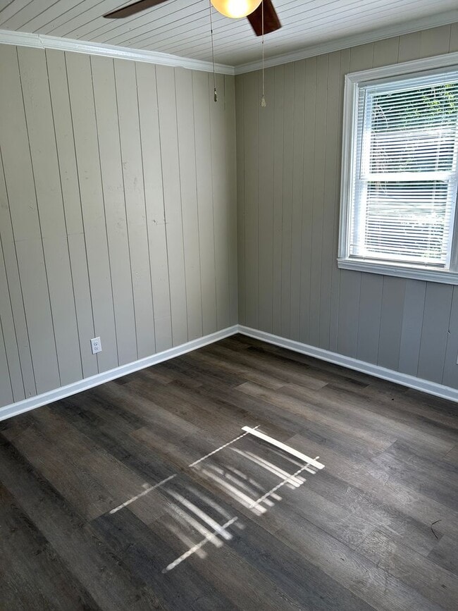 Photo - 1501 E Twenty-First St