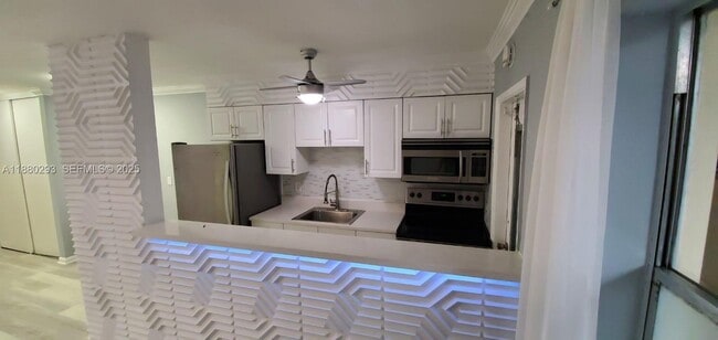 Photo - 2621 Grant St Unidad 10A