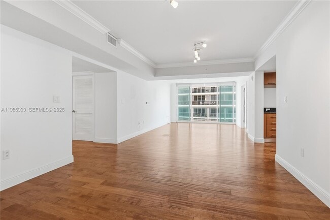 Building Photo - 1800 N Bayshore Dr Unit 3115