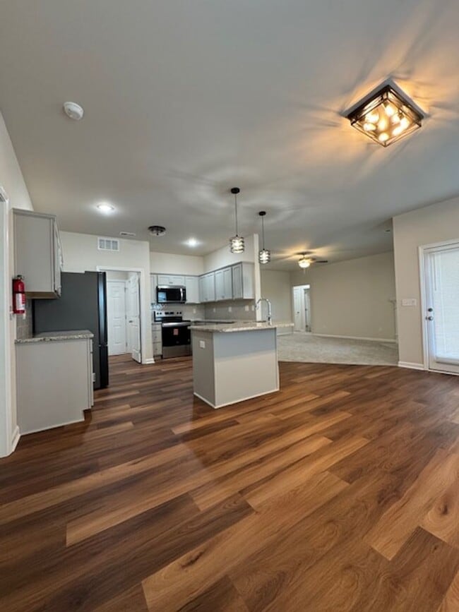 Photo - 111 Kendall Farms Dr