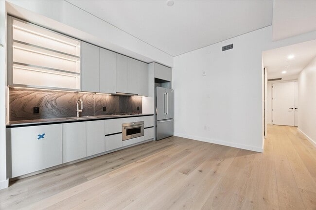 Photo - 610 Davis St Unit 2806
