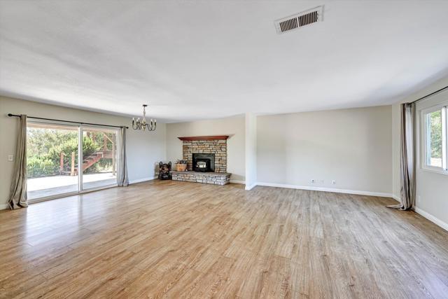 Photo - 15436 Las Manzanitas Rd