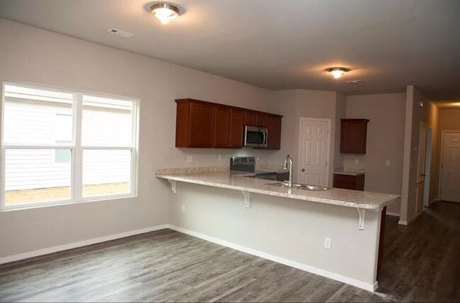 Photo - 4-Bedroom, 2-Bathroom West Fayetteville Home with fenced in backyard and 2x car garage - Availabl...