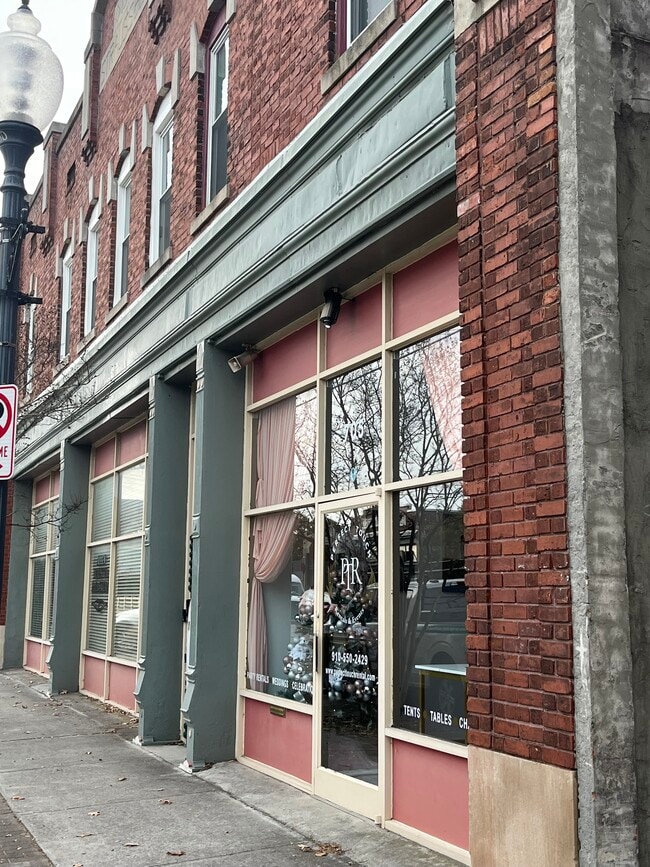 Photo - 703 N 4th St Unit 3