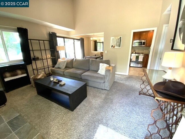 Photo - 205 Compton Cir Unit B