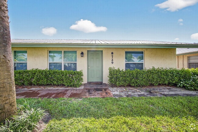Building Photo - 8729 SE Hobe Ridge Ave Rental