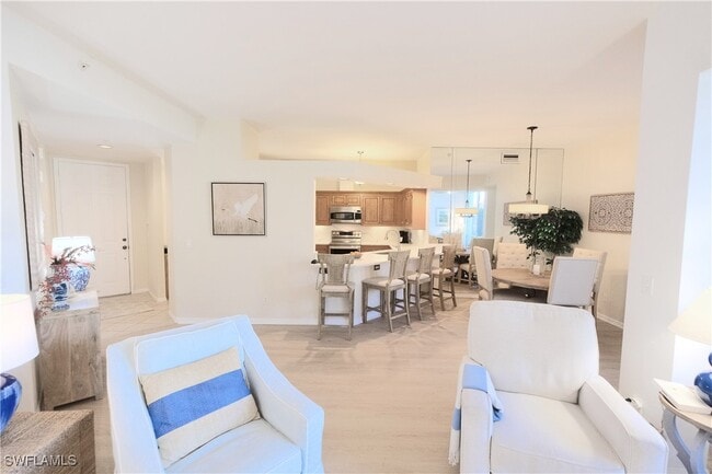 Building Photo - 1510 Clermont Dr Unit 103