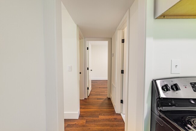 Photo - 270 McGavock Pike