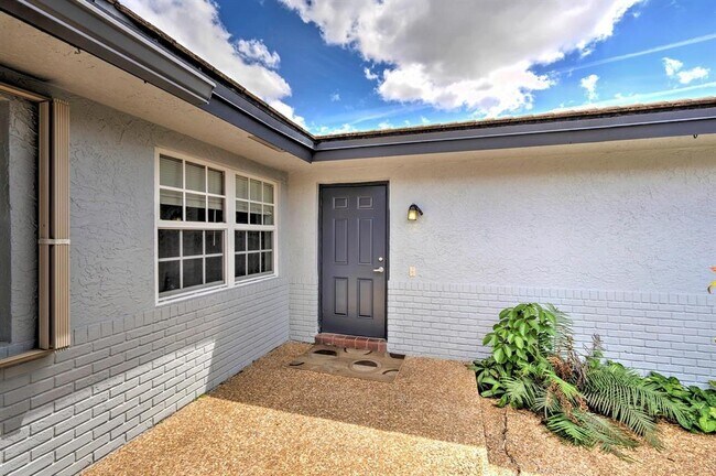 Photo - 3057 NW 103rd Ln