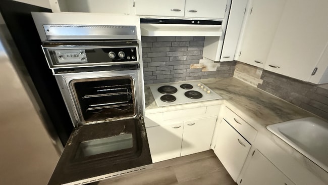 Photo - 5221 S 5120 W