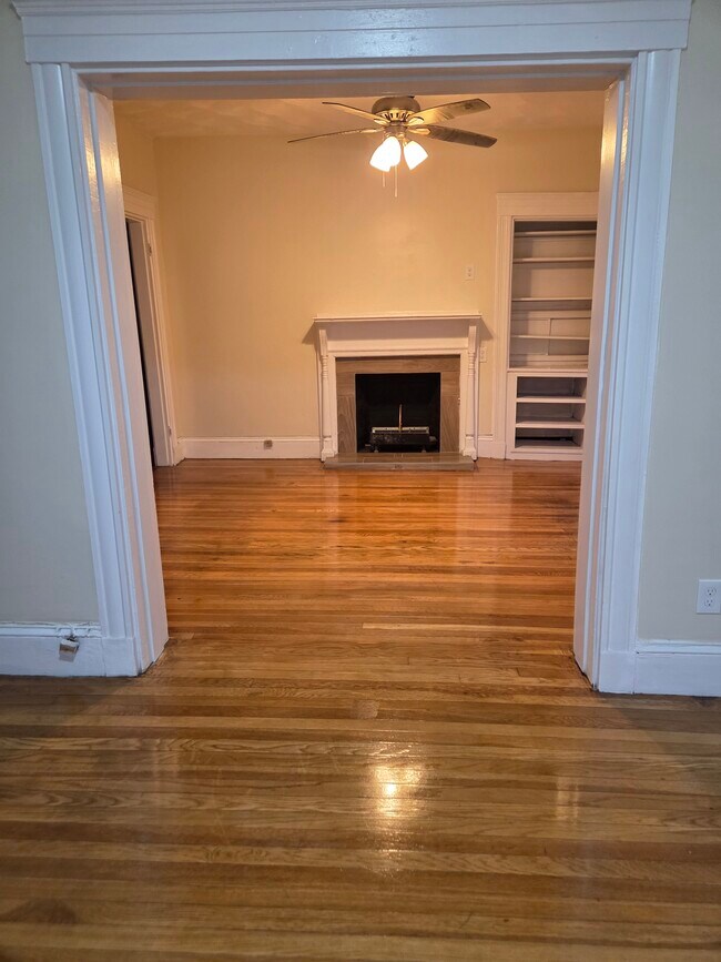 Photo - 82 Brent St Unit 2