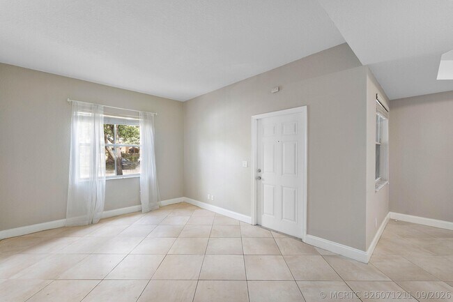 Photo - 2896 Hidden Hills Rd Unit 1002