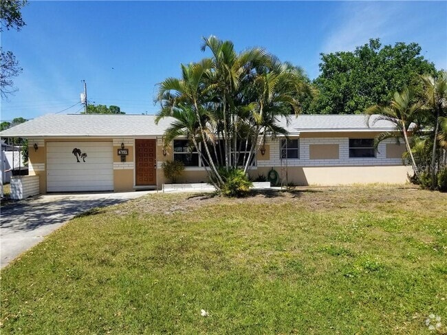 Building Photo - 6731 31st Terrace N Rental