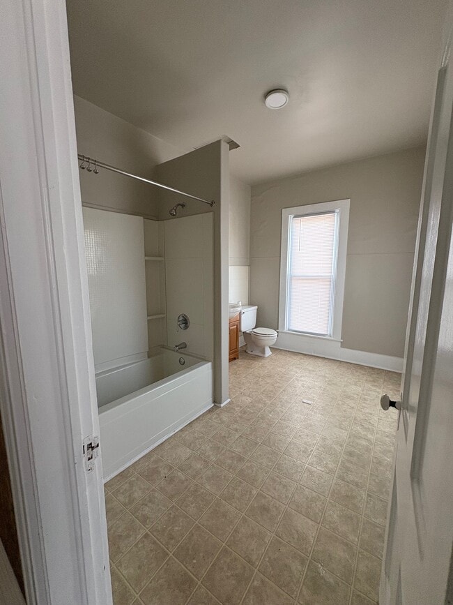 Photo - 229 N Washington St