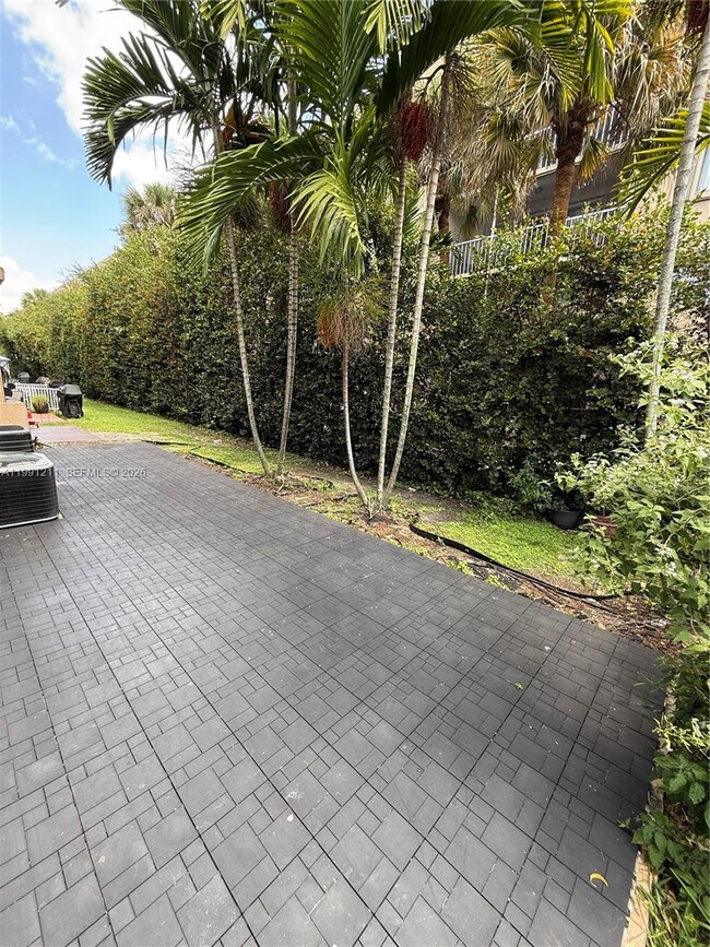 Photo - 6854 NW 173rd Dr Unidad 210