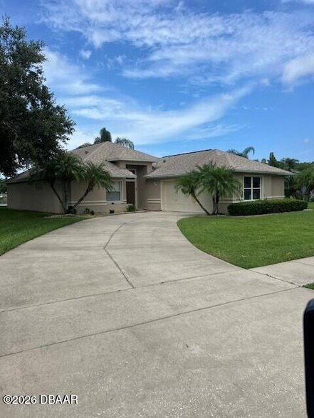 Photo - 1688 Arash Cir
