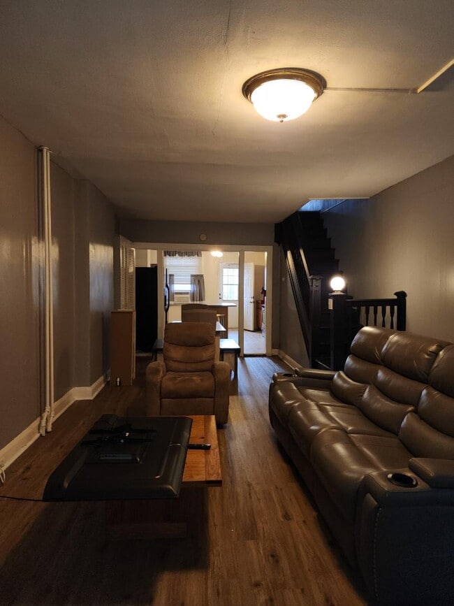 Photo - 3111 McElderry St