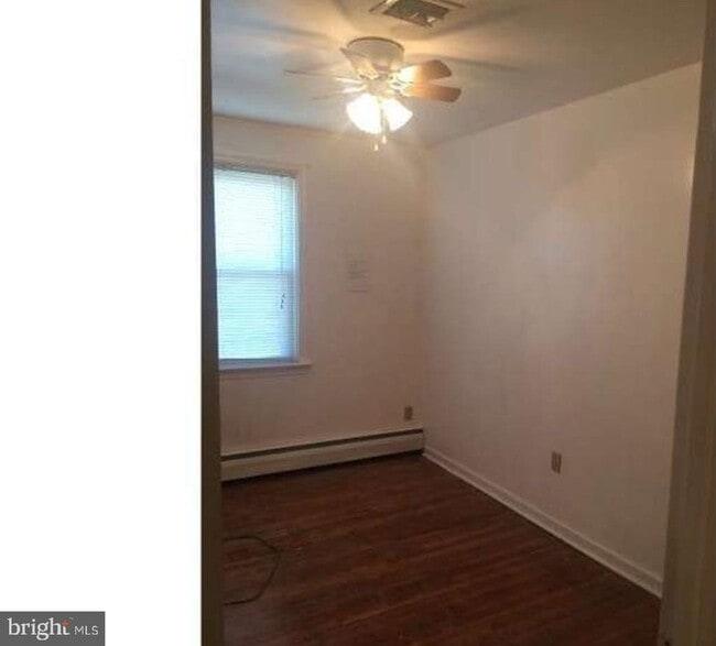 Building Photo - 7512 Brentwood Rd Rental