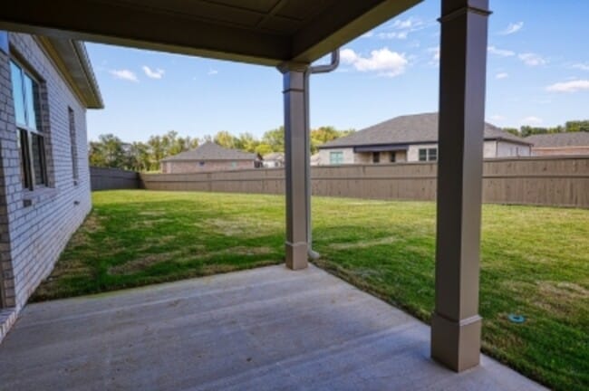 Photo - 188 Clift Crk Dr