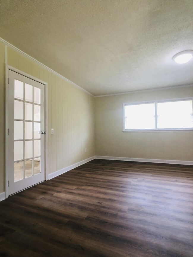 Photo - 871 Windy Ridge Rd