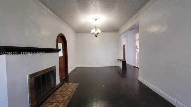 3666 SW 13th Terrace