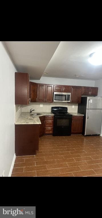 Photo - 391 Martin St