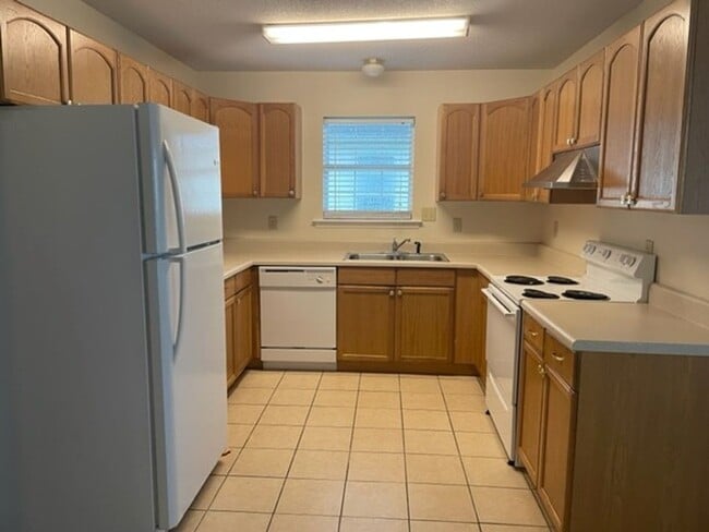 Photo - Nice 3 bedroom/2 bathroom Home in Shiloh Forrest