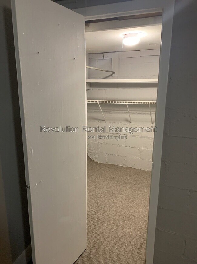 Photo - 138 Tye St SE Unit 3
