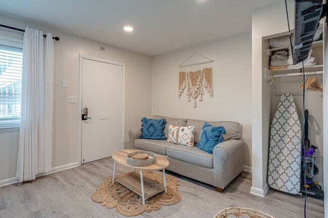 Photo - 801 Hillview Heights Unit ID1261666P