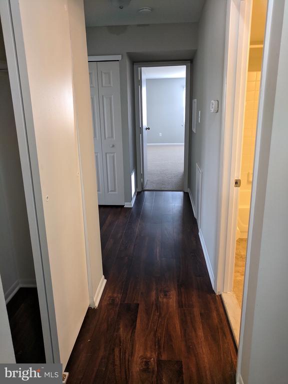 Photo - 406B Willow Turn