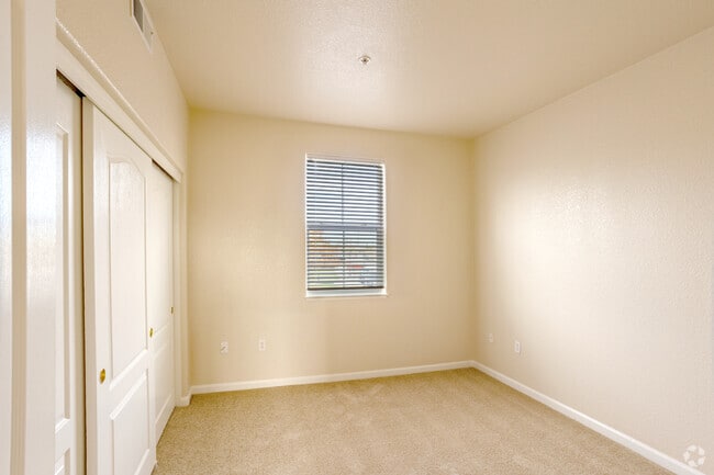 Summit Units 2BR, 1BA - 822SF - 858SF - Bedroom