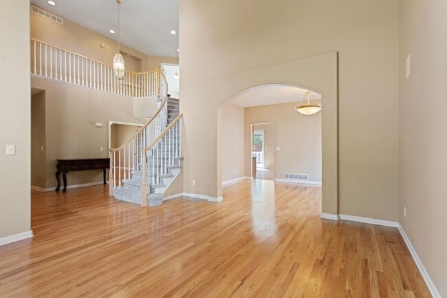 625 S Snowmass Cir