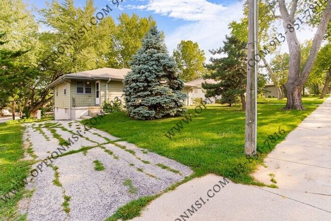 Close to downtown OP!!! Includes Water, El... - Close to downtown OP!!! Includes Water, El... Casa