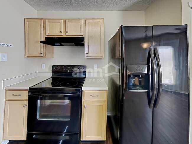 Photo - 6887 Merritt Ridge Way