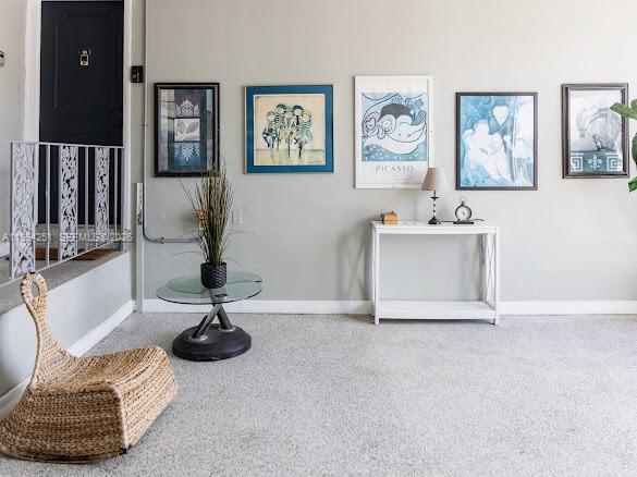 4015 Indian Creek Dr Unit 302