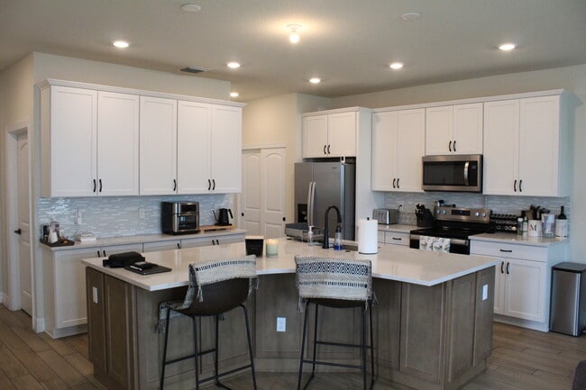 Photo - 4408 Appleton Cir W