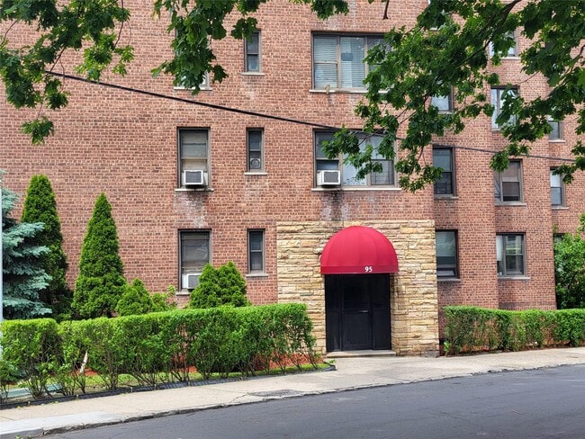 Photo - 95 Sedgwick Ave Condo Unit 3J