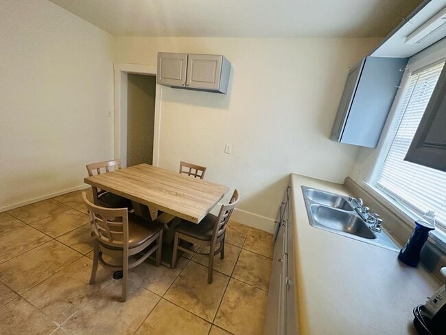 Photo - 728 Columbia St Unit 728 COLUMBIA A