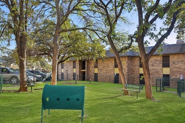Forest Ridge Apartments