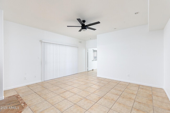 Photo - 11333 N 92nd St Unit 1042