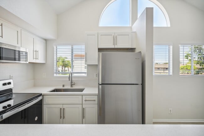Newport Palms Apartments