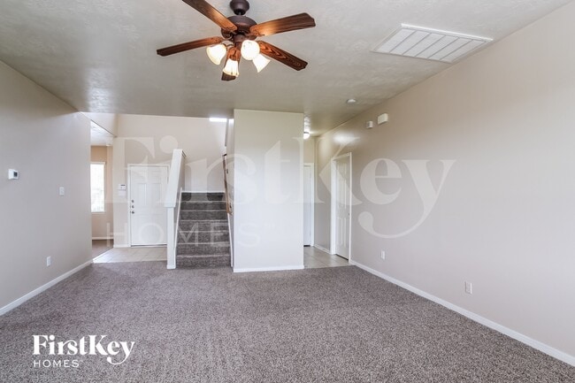 Photo - 4722 Shale Dr