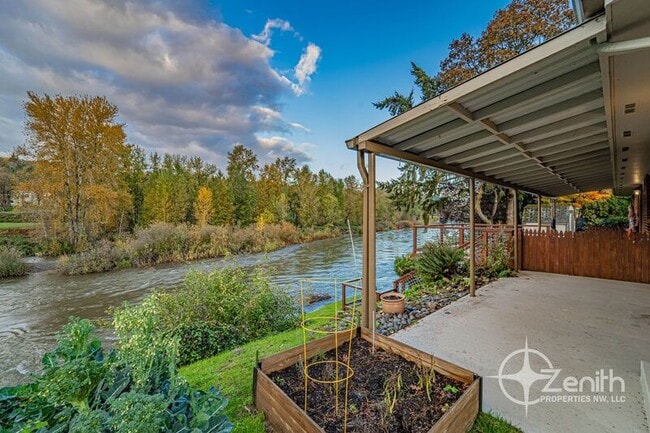 Photo - 2841 NE 2nd Ave