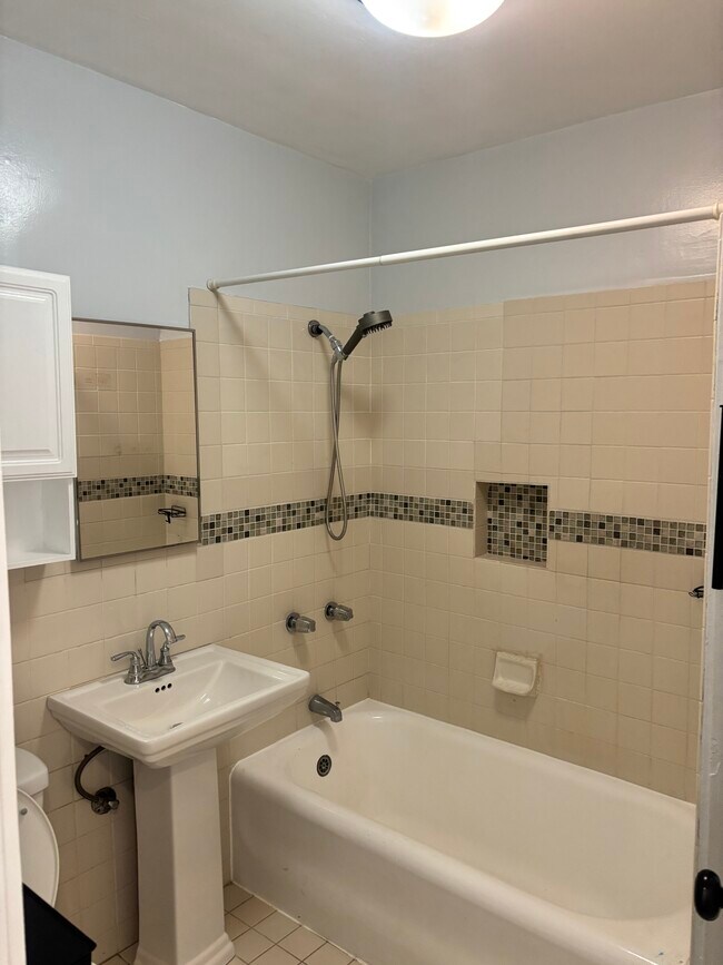 Photo - 5843 Haas Ave Unit 5843